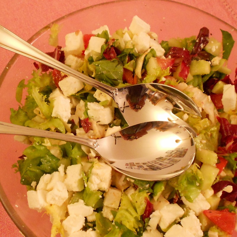 kme bunter salat schafskaese
